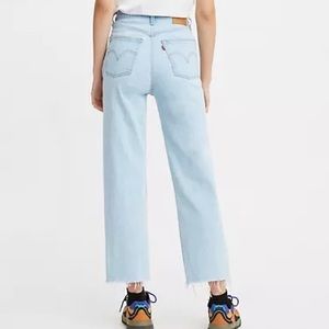 Levi’s Ribcage Straight Ankle Women’s Jeans 24x27 Light Wash Samba Goal